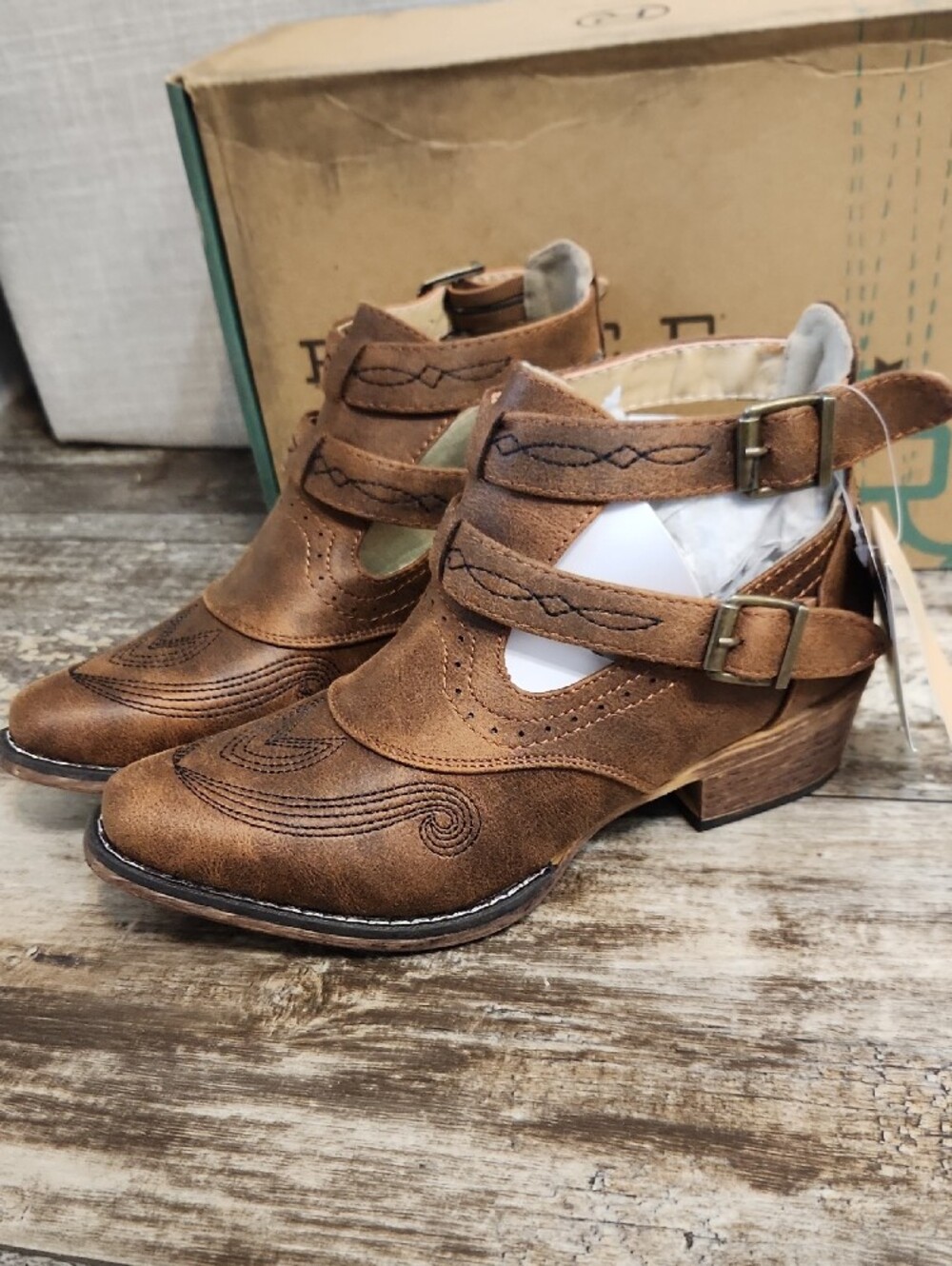 Roper Willa- Tan Brown Cutout Buckle Ankle Boots - Picture 3 of 6